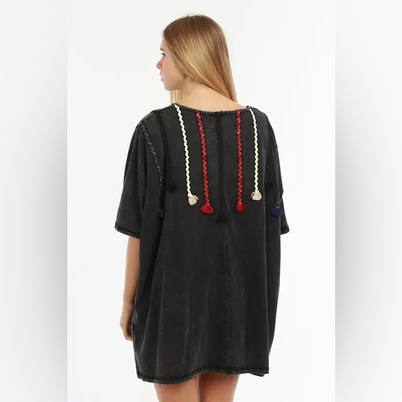 POL OVERSIZED TASSEL BOHO TUNIC DRESS - Picture 3 of 5